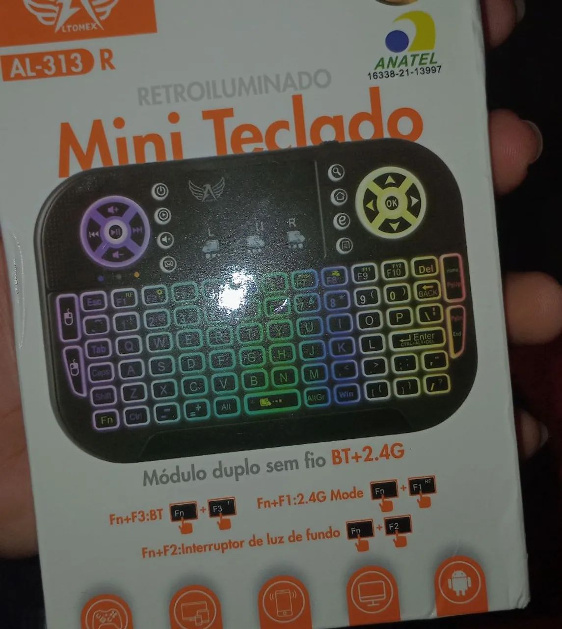 Mini teclado, com mouse imbuído, novo
