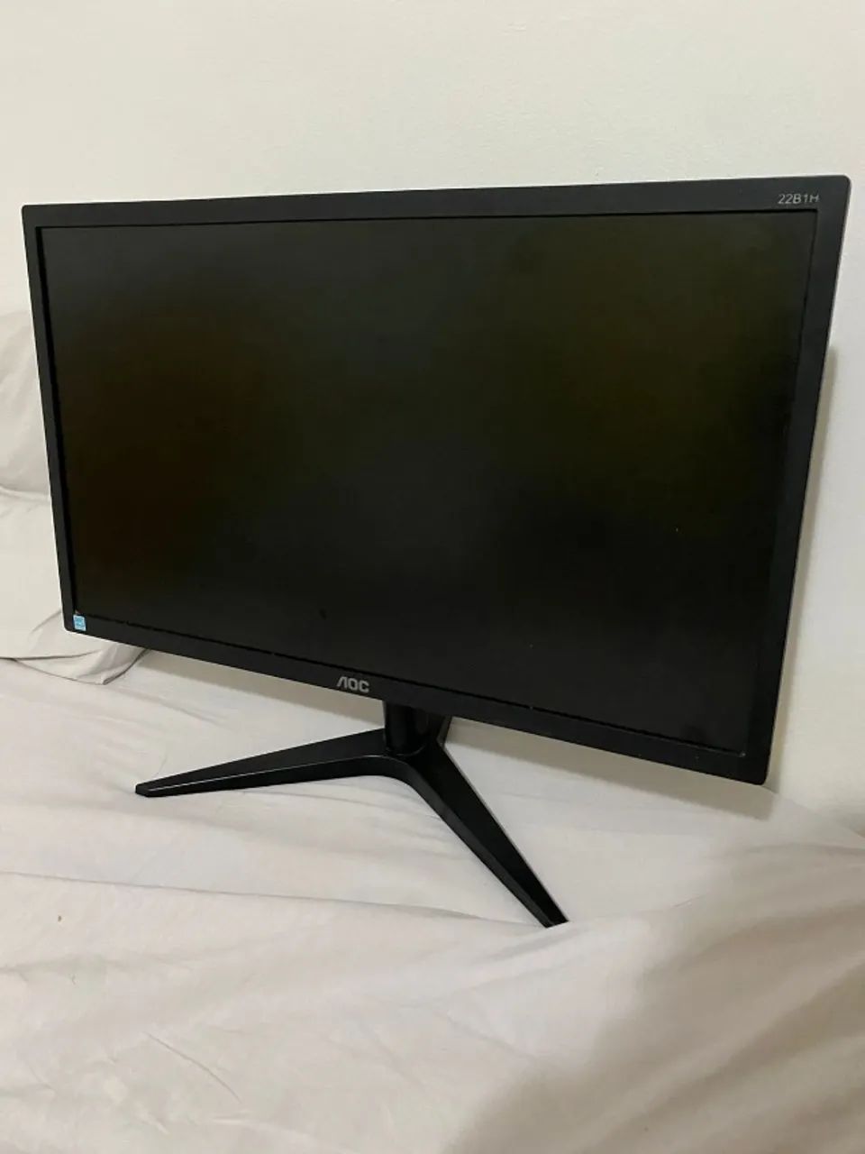 Monitor AOC 21,5 POLEGADAS