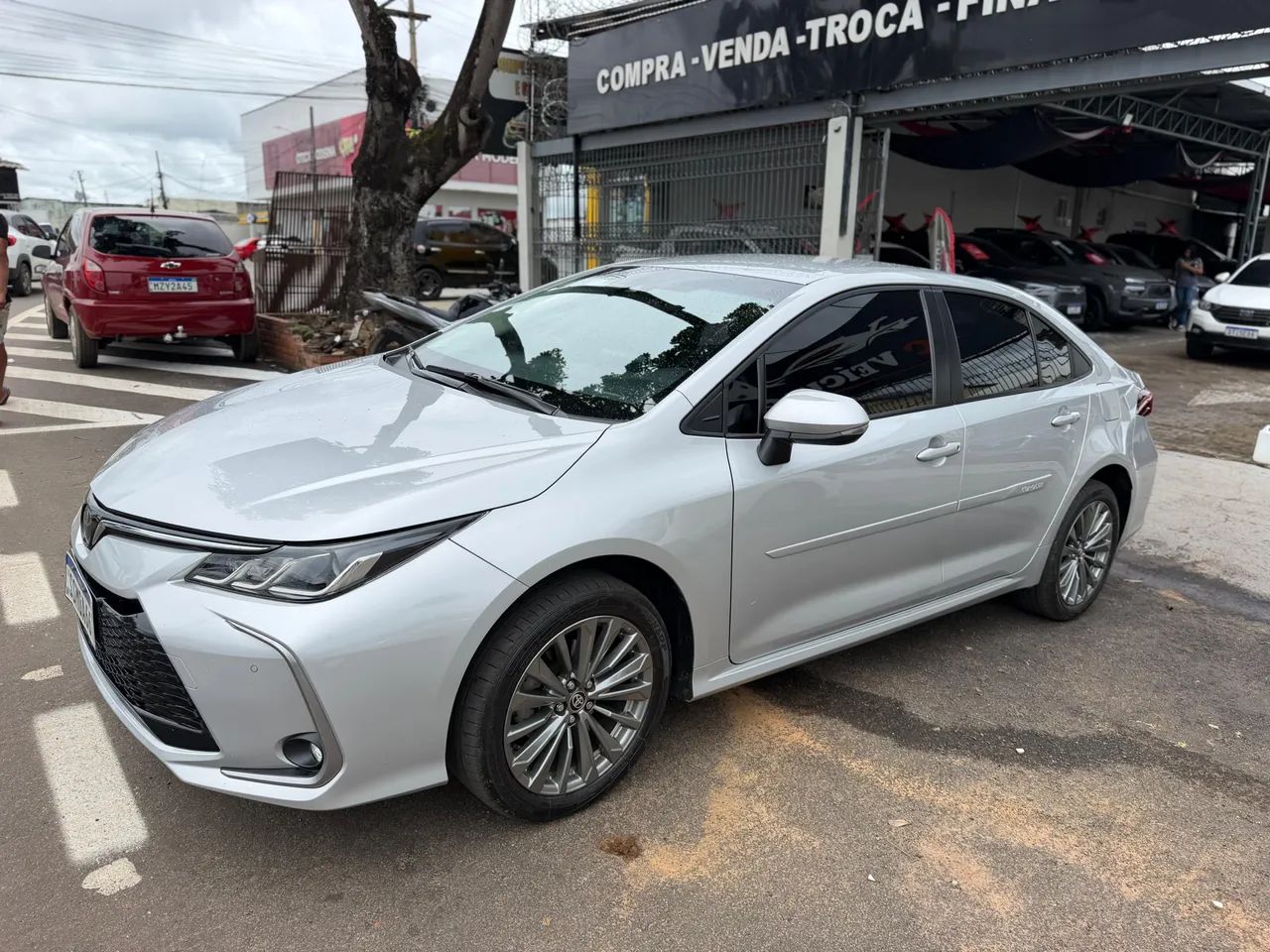 Toyota Corolla XEI 2.0 Flex 16V Aut. 2024 - Foto 2