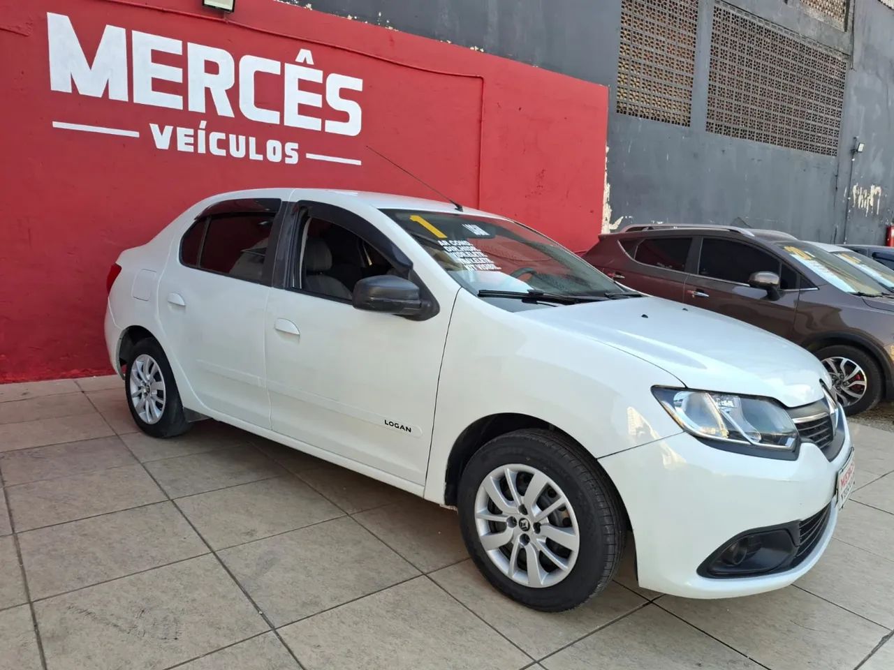 Renault Logan Expression Flex 1.0 12V 4P 2019 - Foto 4