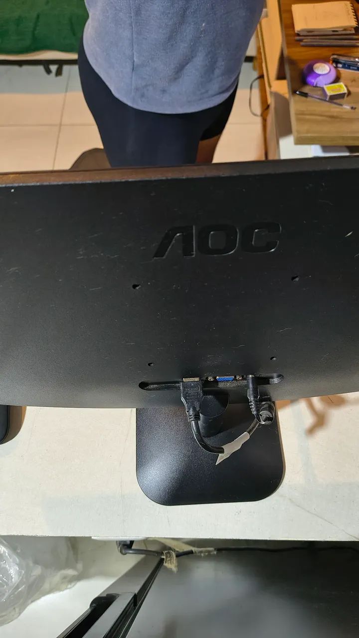 Monitor AOC 22" 120hz