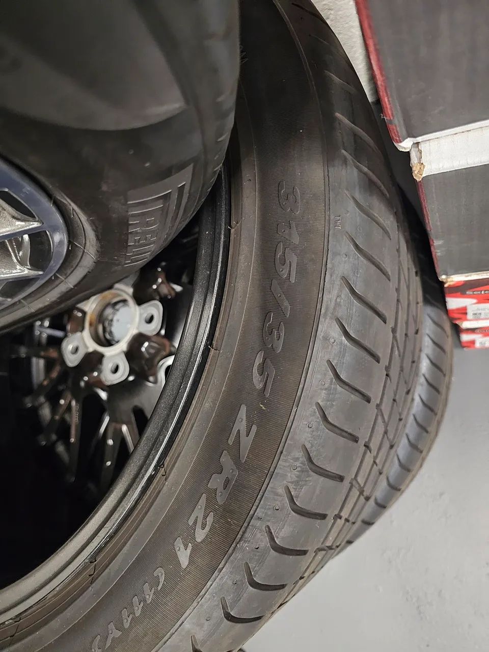Jogo de Rodas Porsche Cayenne Aro 21 Originais com Pneu Pirelli P-Zero Pnejs - Foto 5