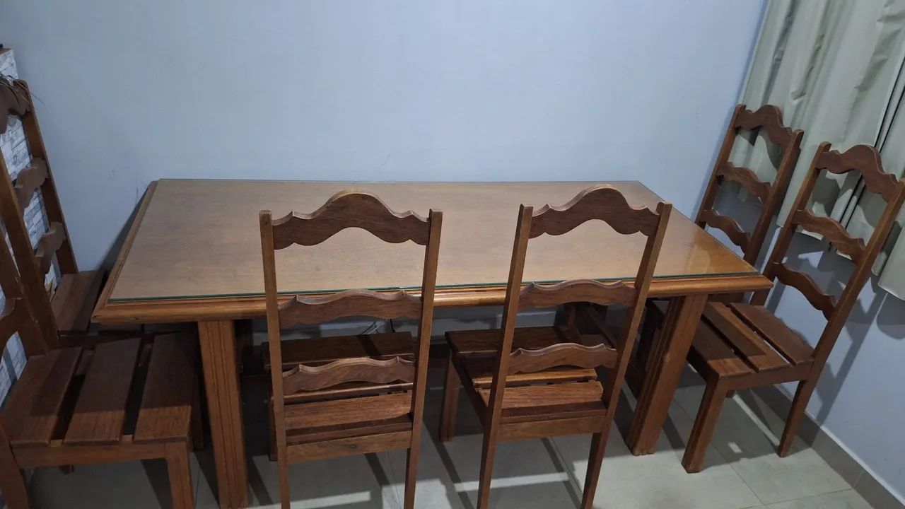 Conjunto de Mesa e cadeiras - Foto 2