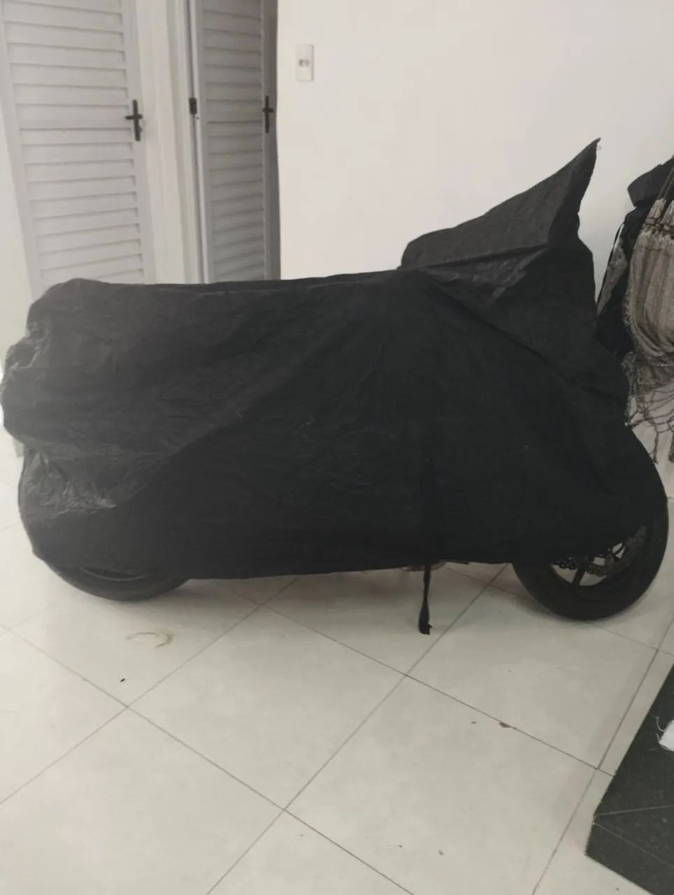 Kawasaki Z1000 - 2022/2023 - Apenas 5.900 km - Foto 2