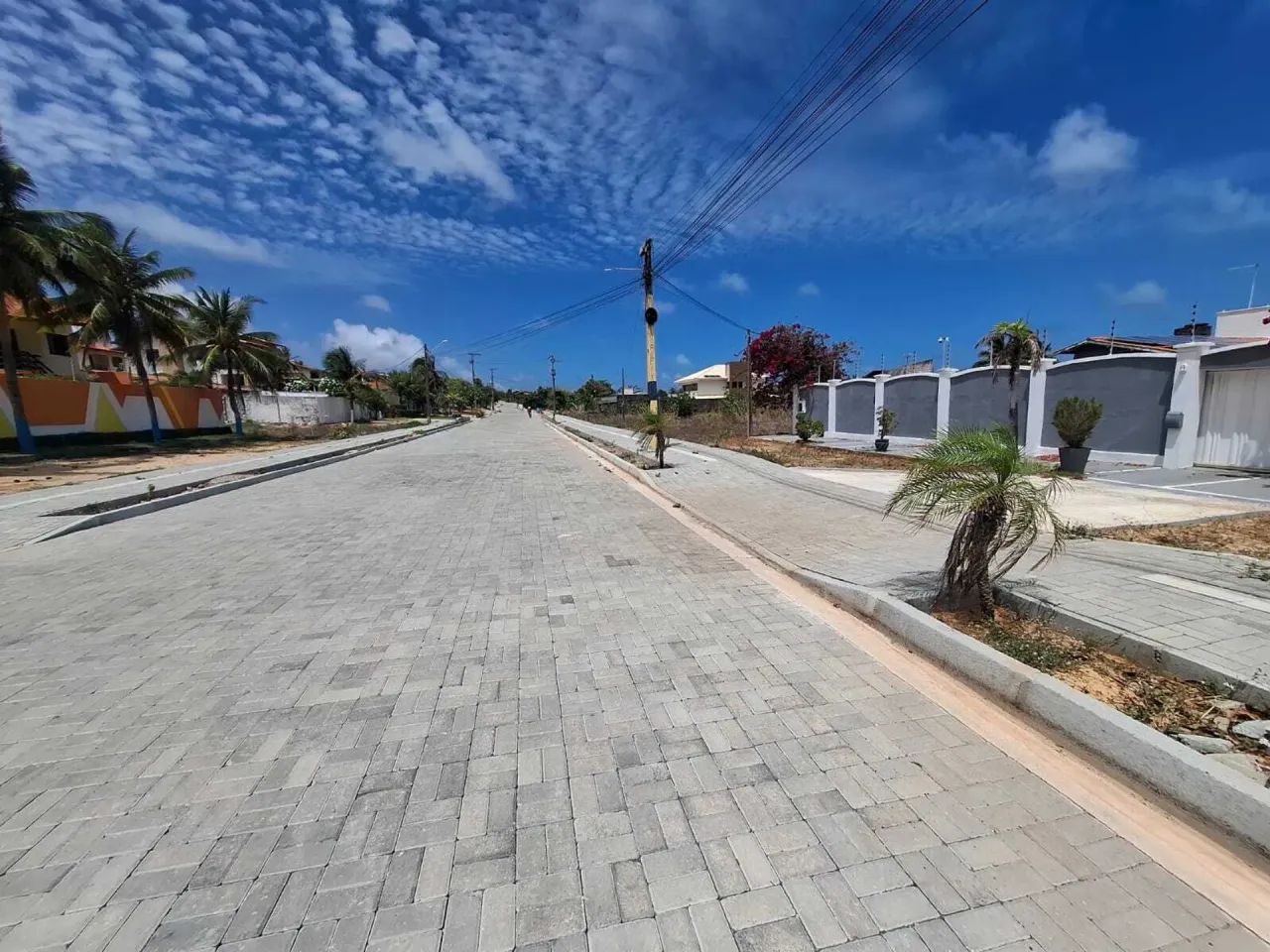 EXCELENTE OPORTUNIDADE! Terreno de 800m² c/ ótima localização à