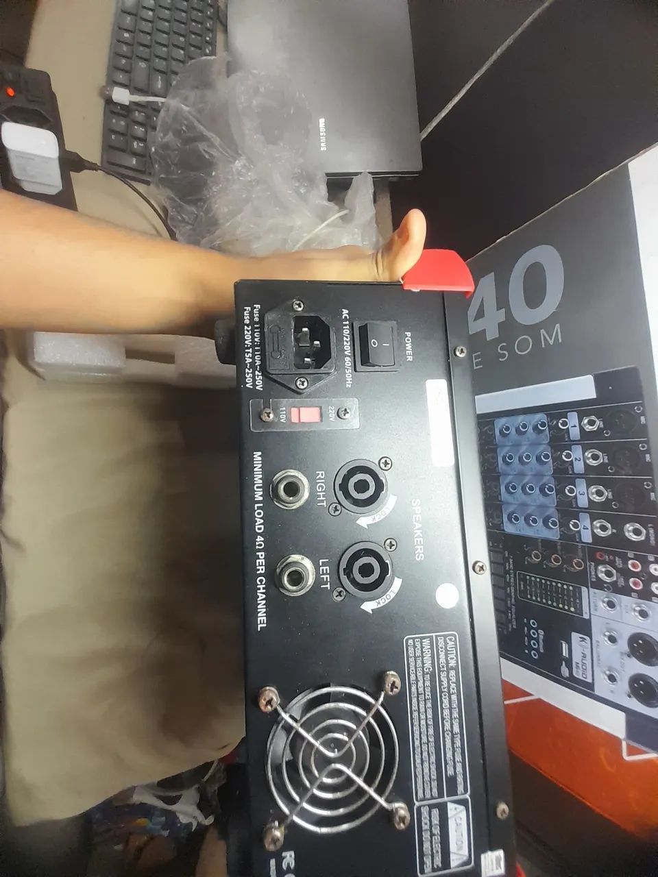 Vendo mesa amplificada 