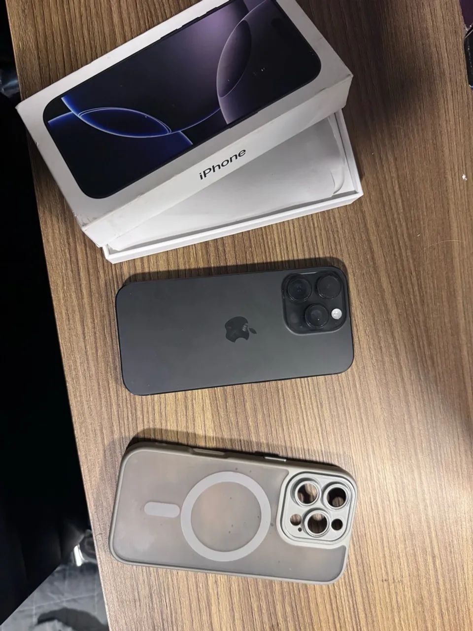iPhone 16 Pro 128GB AZUL - Foto 3