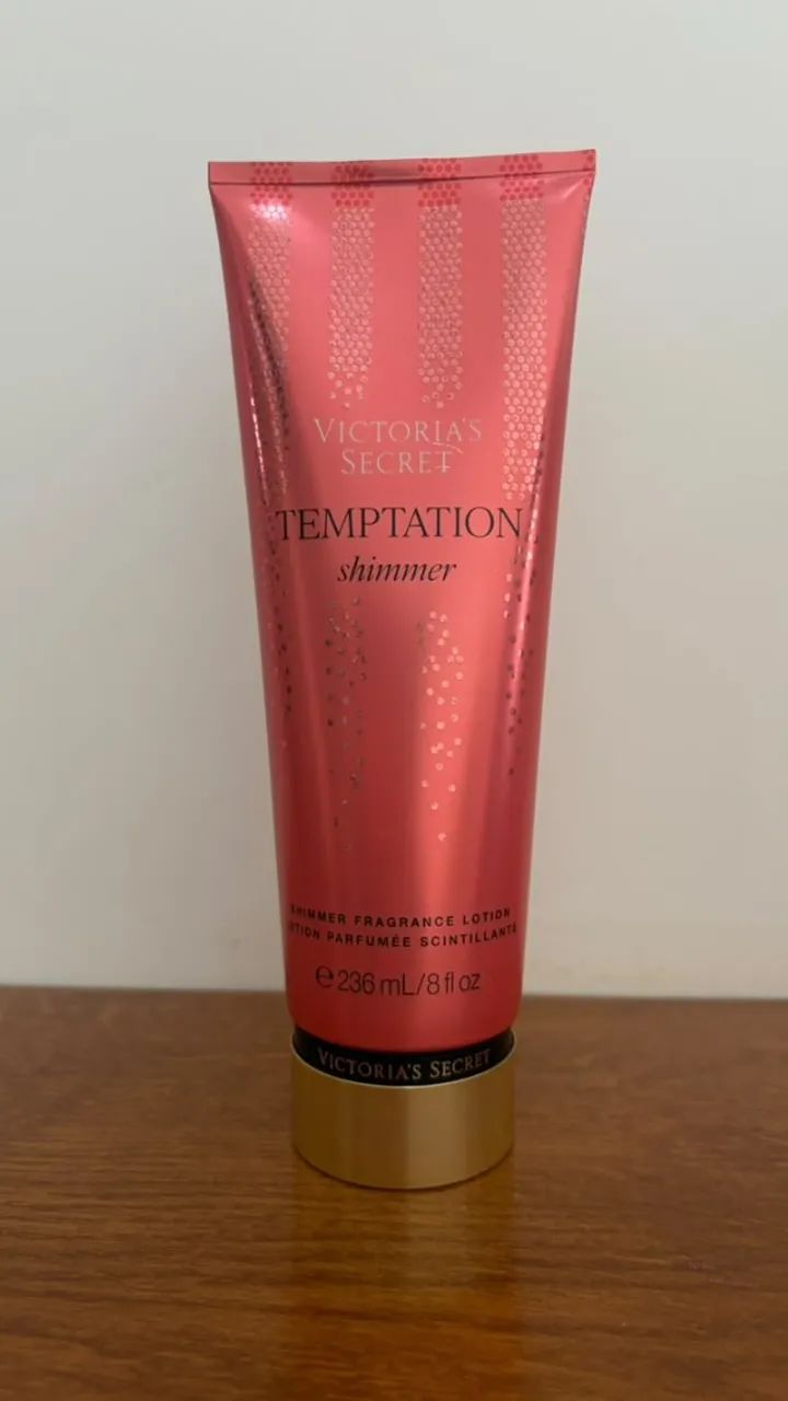 Victoria's Secret Creme Corporal Temptation shimmer