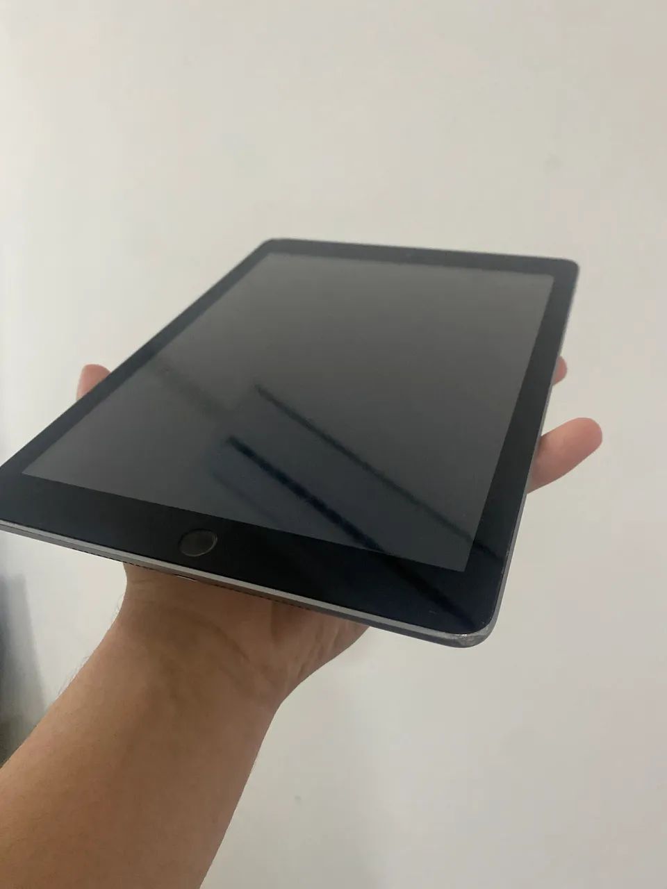 IPad 6º Air usado com defeito na tela para vender rápido - Foto 2