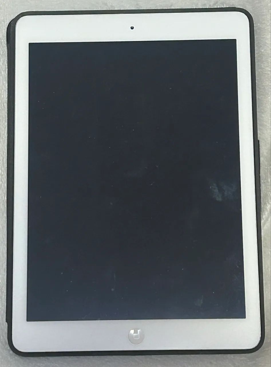 iPad Air 1ª Geração 64 GB Prata - Ótimo Para Leituras e Vídeos - Foto 3