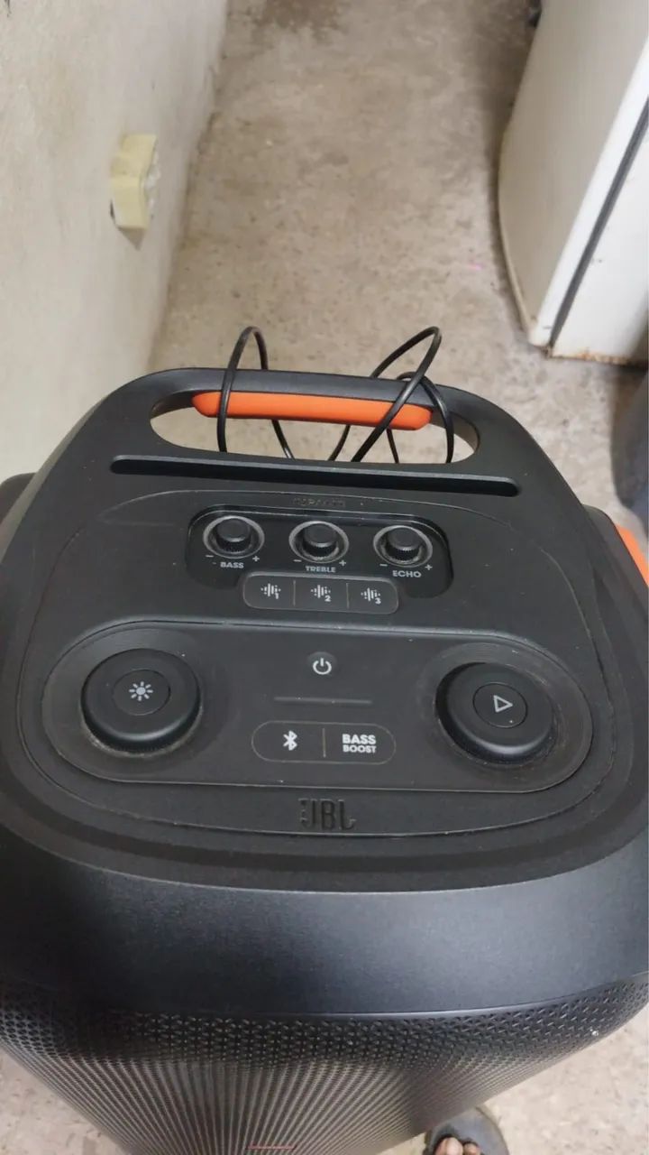 JBL Party Box 710 454807201440737284