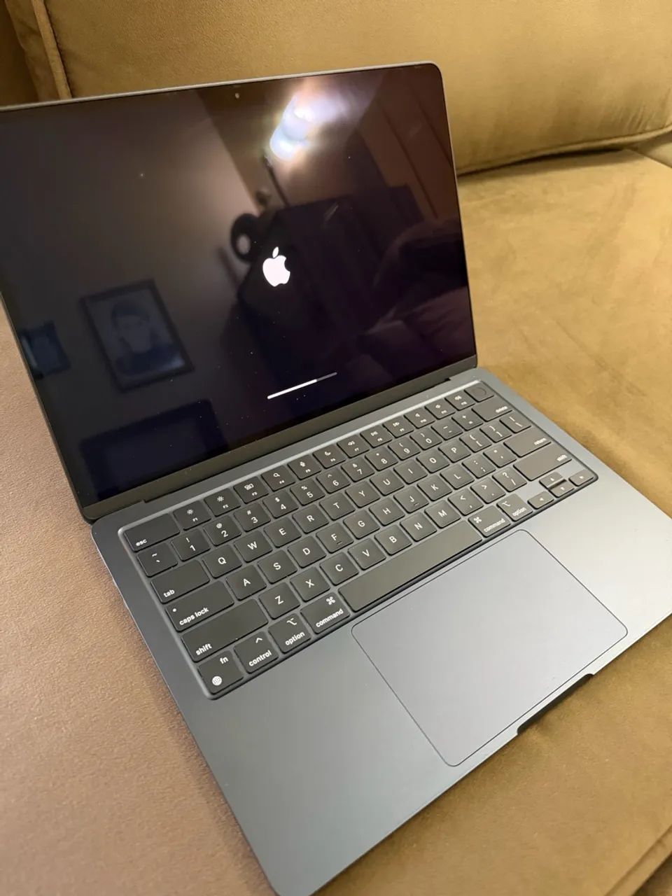 Vendo MacBook Air M2 - Meia Noite 