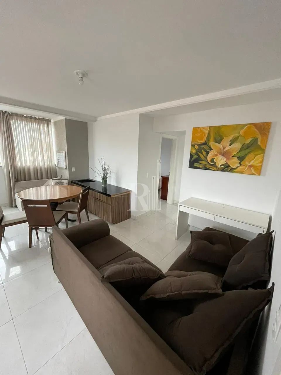 Apartamento semi mobiliado para locação com 02 dormitórios, vaga de garagem e churrasqueir - Foto 4