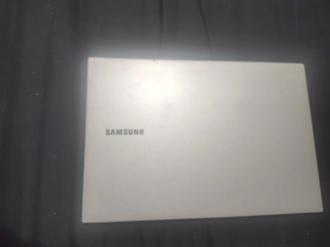 Vendo carcaça para notebook Samsung Np 550