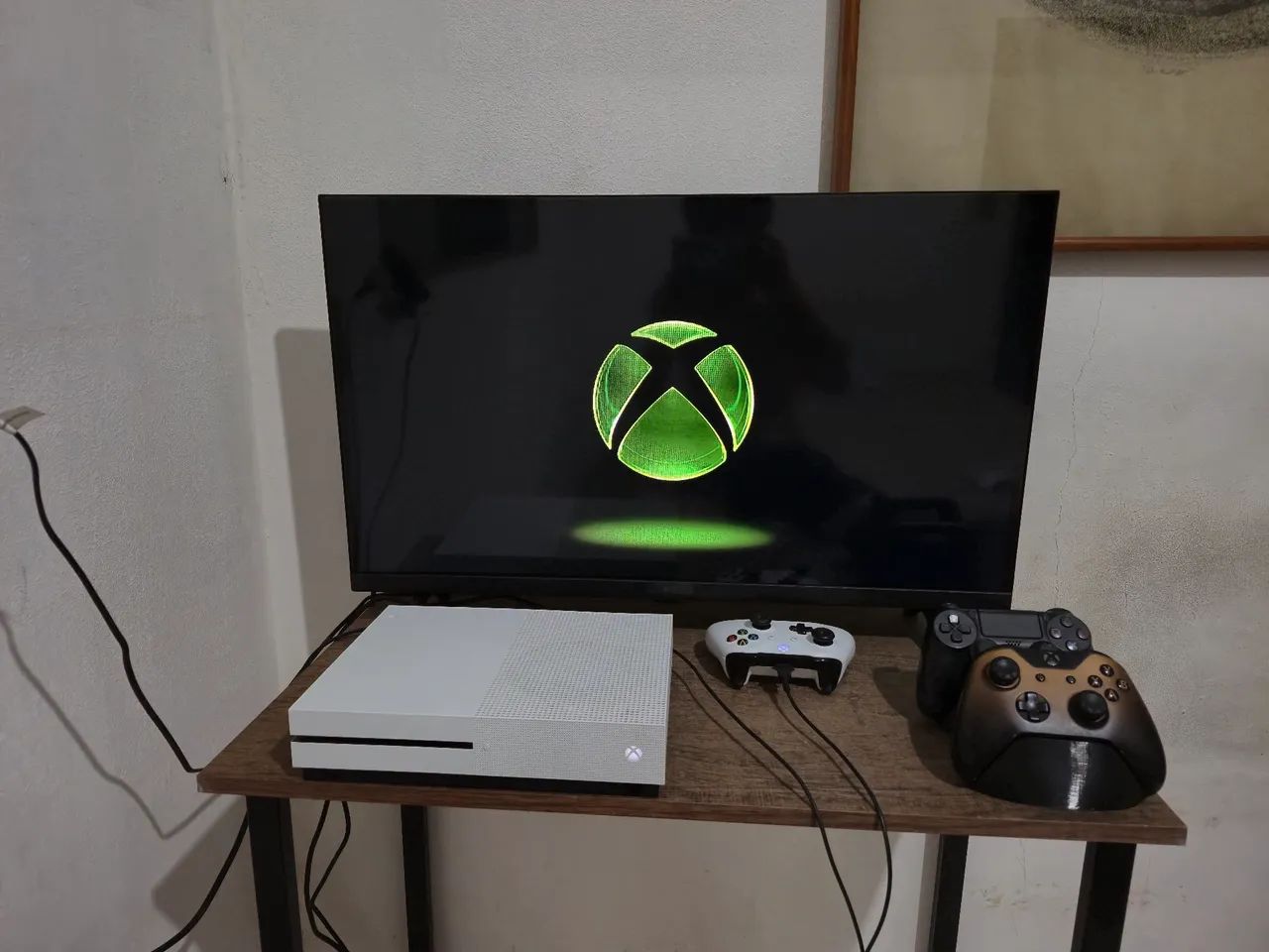 Xbox One S semi novo