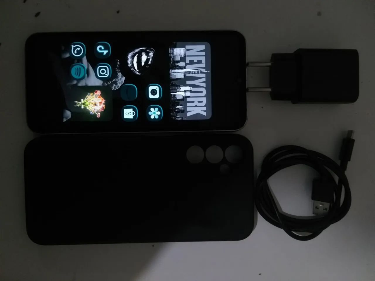 A14 com capinha e carregador troco com iphones a partir do 6 - Foto 3