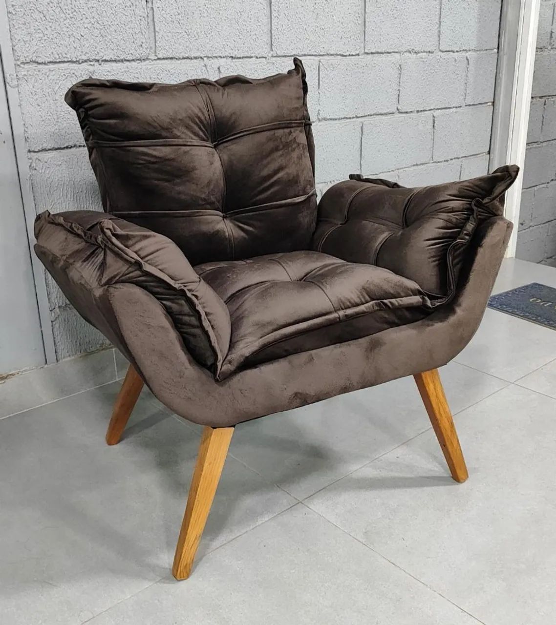 Vendo poltronas Brilhante novos de fábrica  - Foto 3