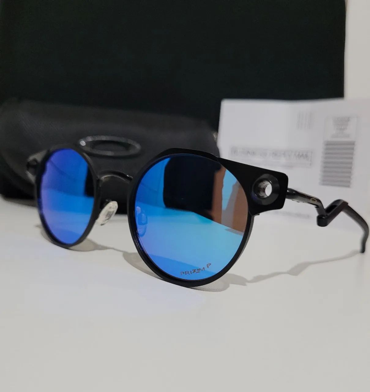 Oculos de sol oakley deadbolt lente prizm 