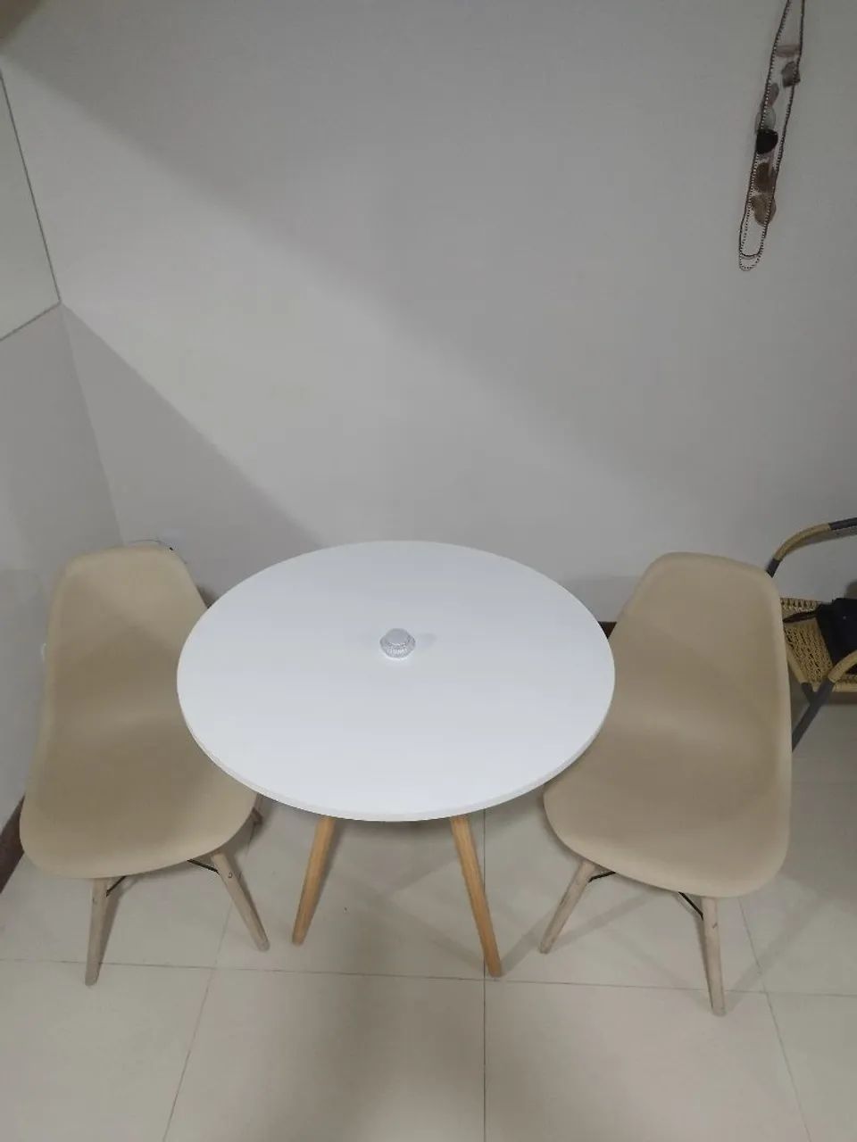 Mesa + 2 caseiras  - Foto 2