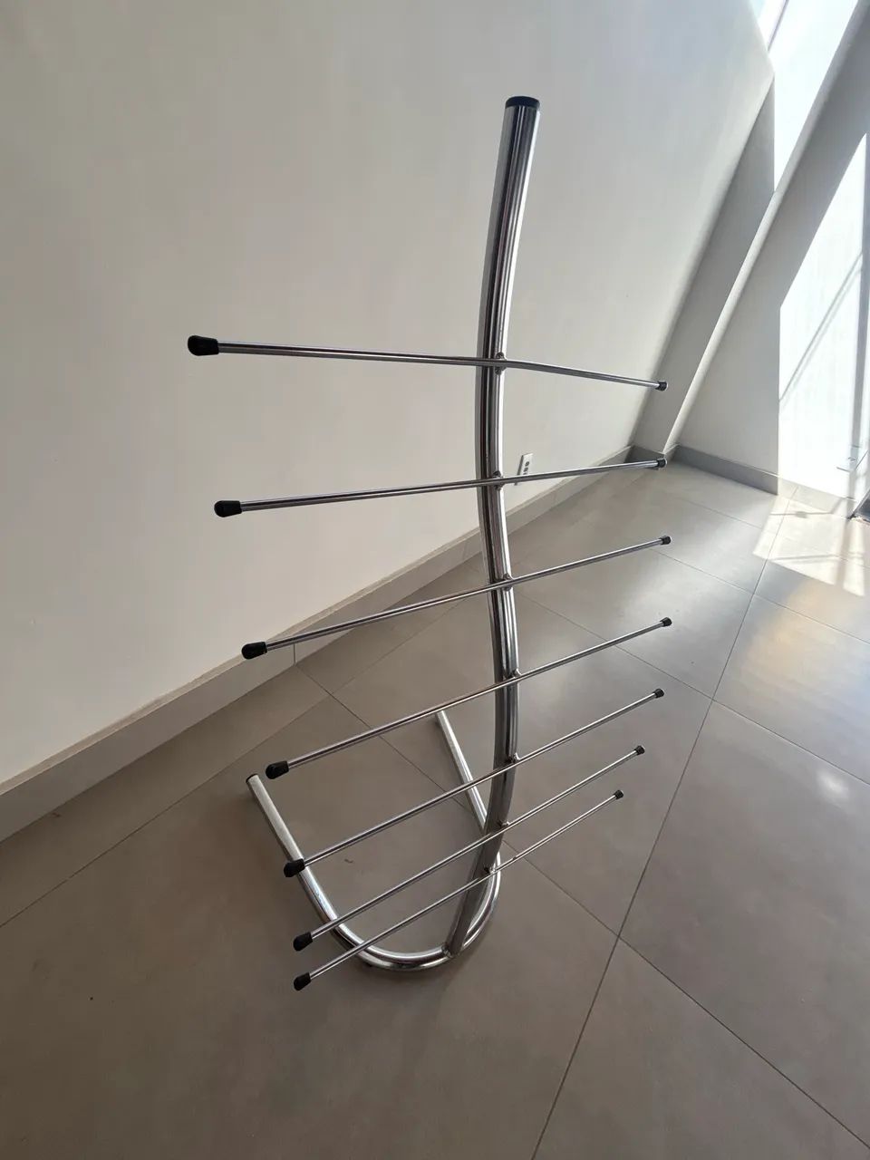 Revisteiro de Inox