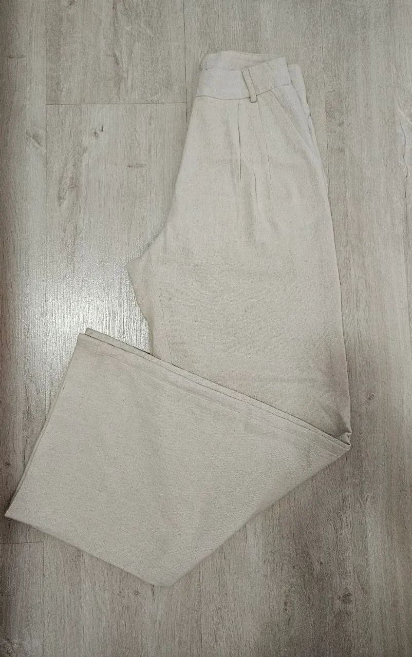Calça feminina de linho