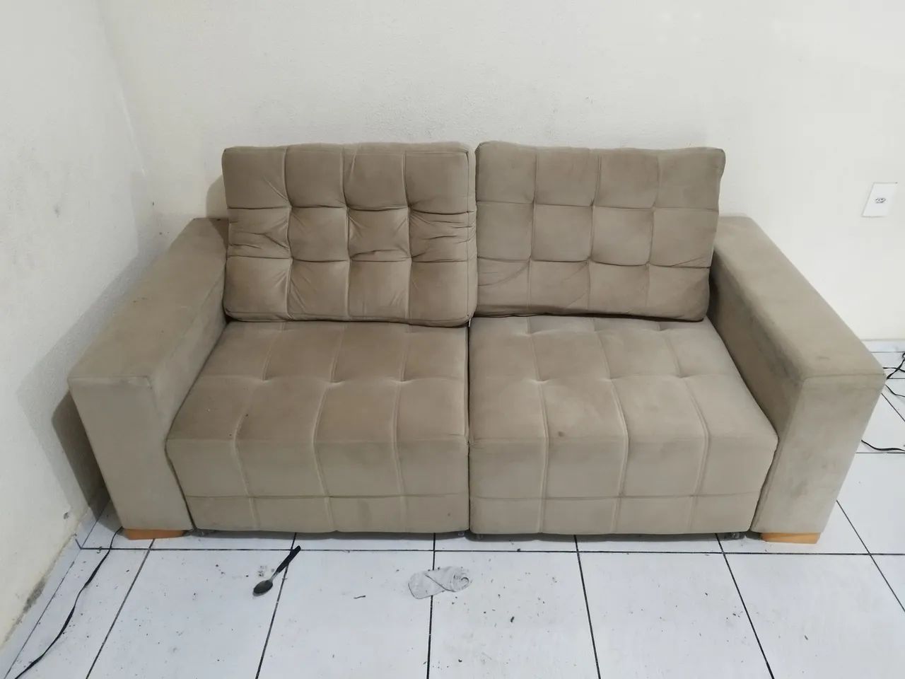Sofá 2 lugares