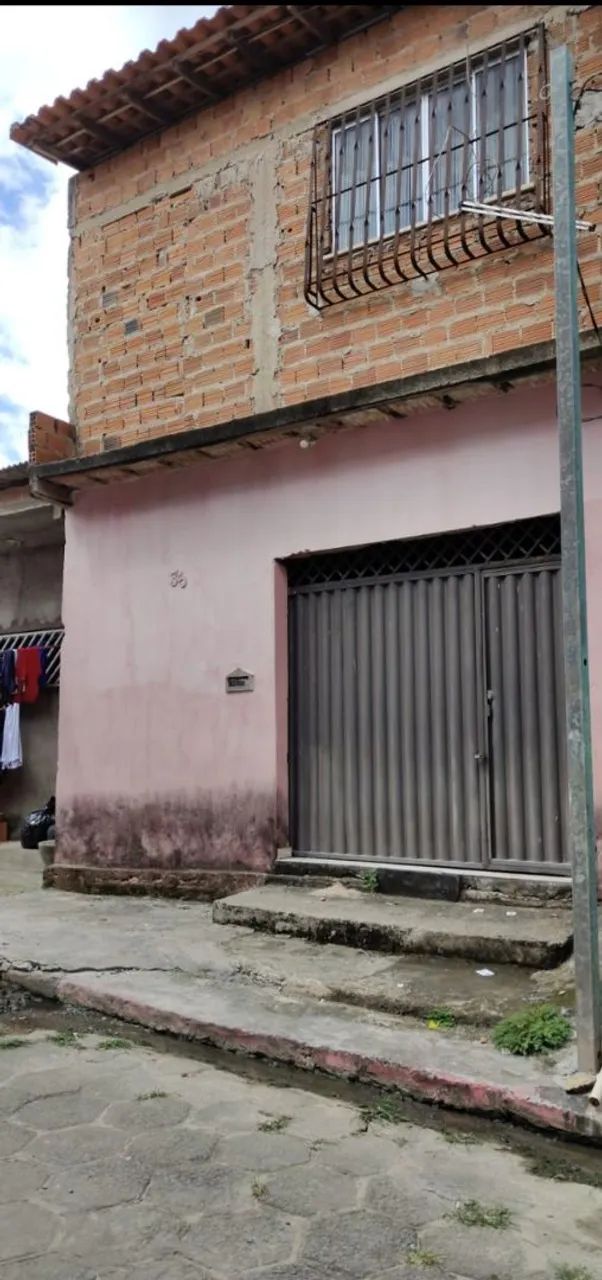 Vende-se esta casa.