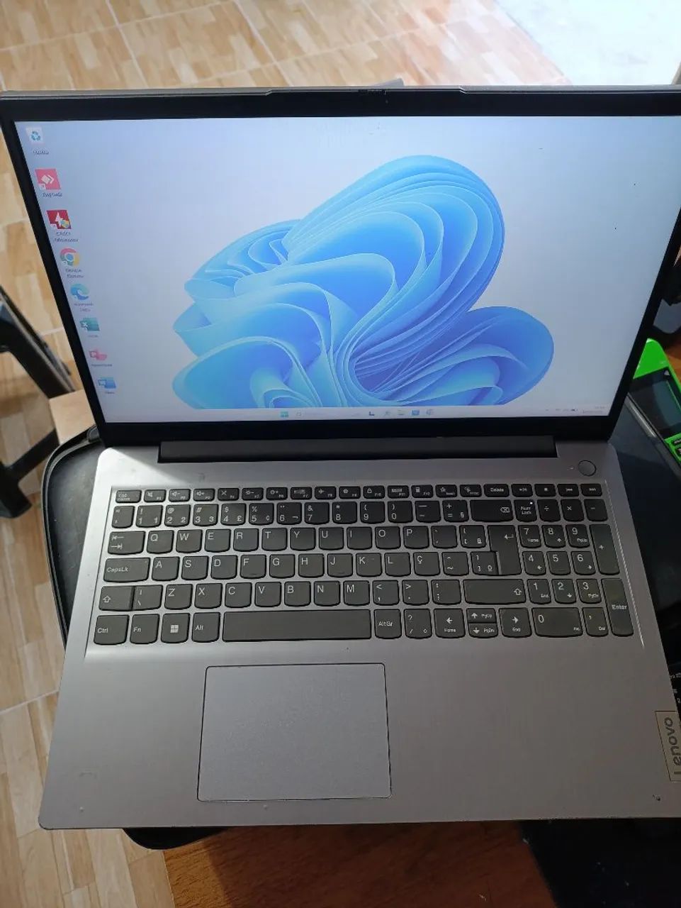 NOTEBOOK LENOVO - Foto 4