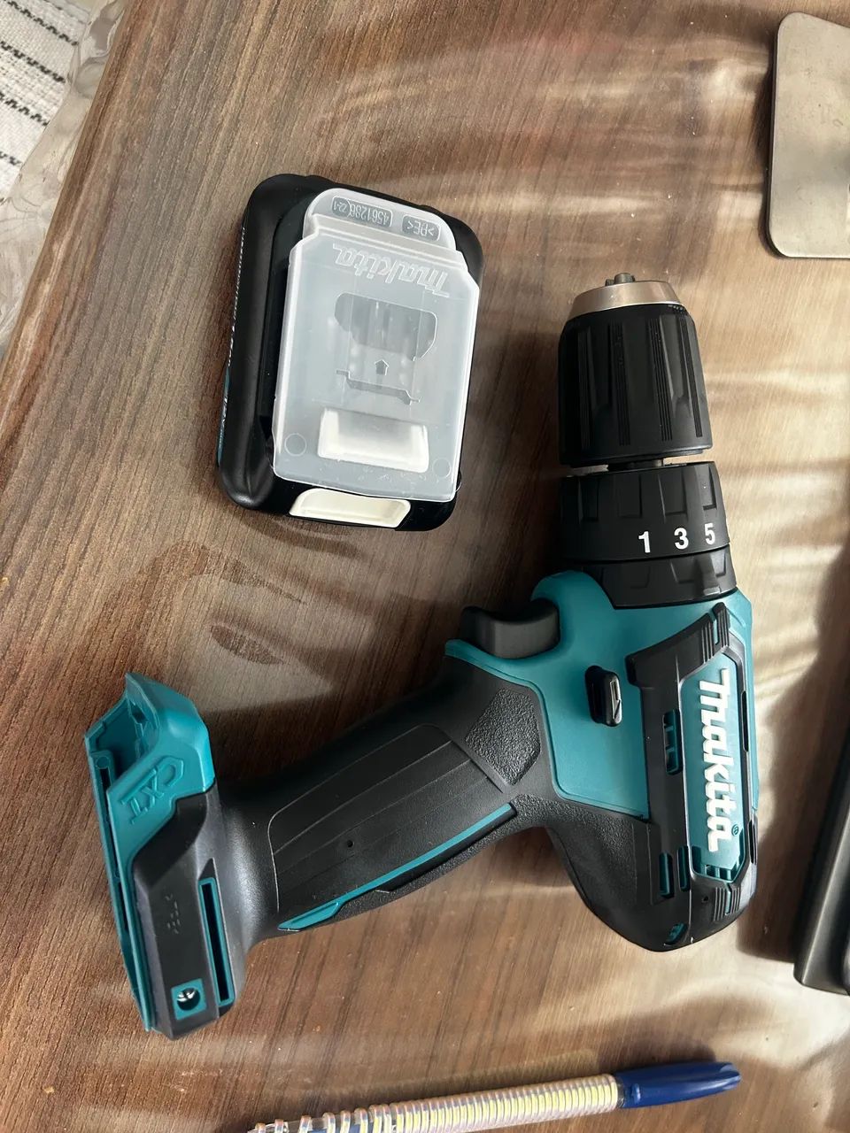 Novo! Parafusadeira e Furadeira Makita482680157504153602