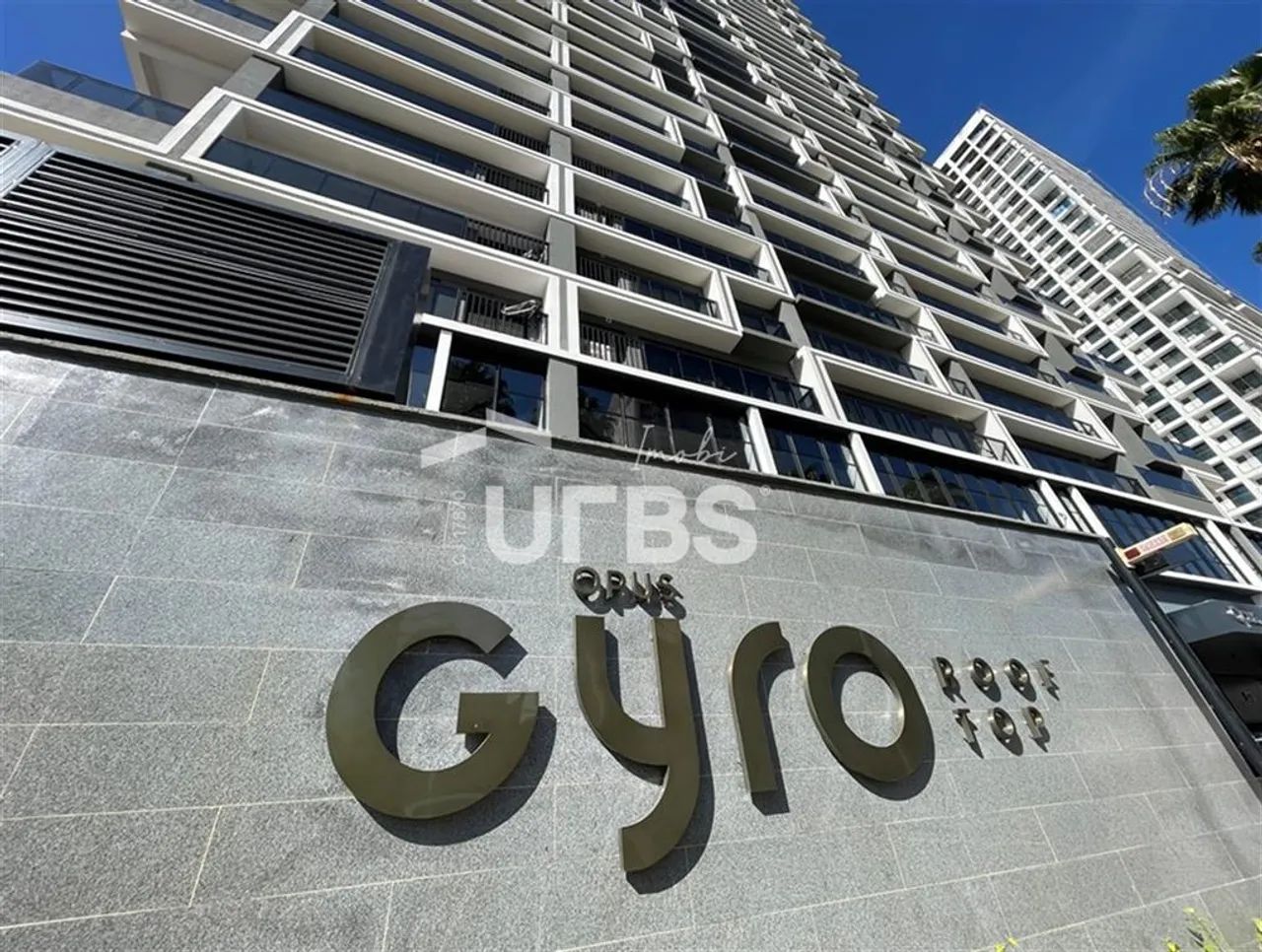 Opus Gyro Rooftop - Apartamento 1 quarto, sendo 1 suíte