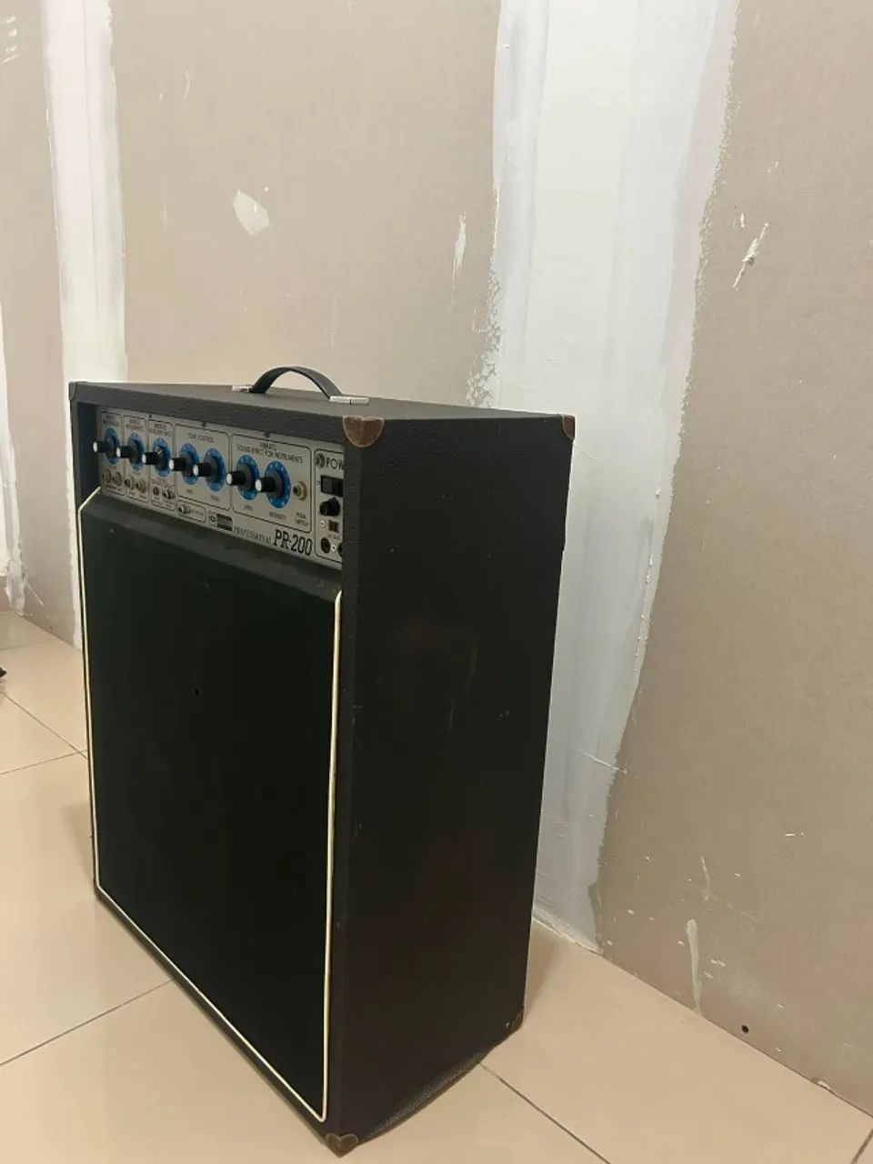 Amplificador Multiuso Professional PR 200 - Foto 3
