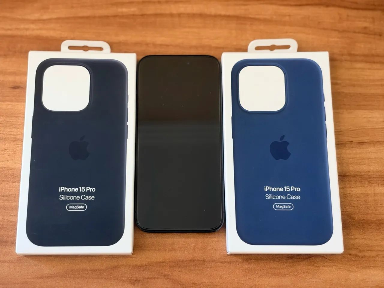 iPhone 15 Pro (256GB) Titânio Preto - Foto 5