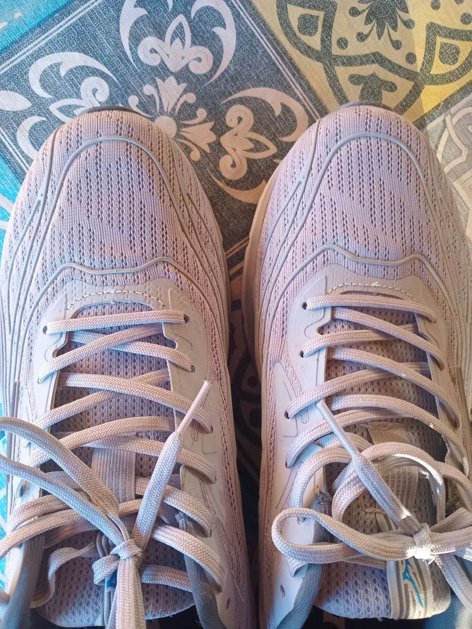 Tenis mizuno cinza e azul - Foto 3