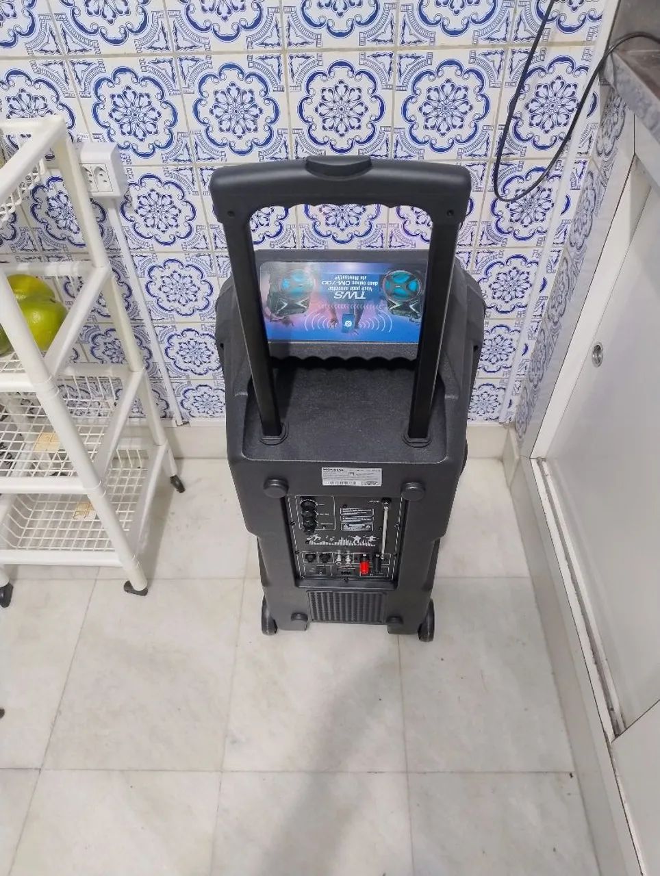 Vende se caixa de som bluetooth Cm700 com alto falante de 15 polegadas muito potente nova  - Foto 4