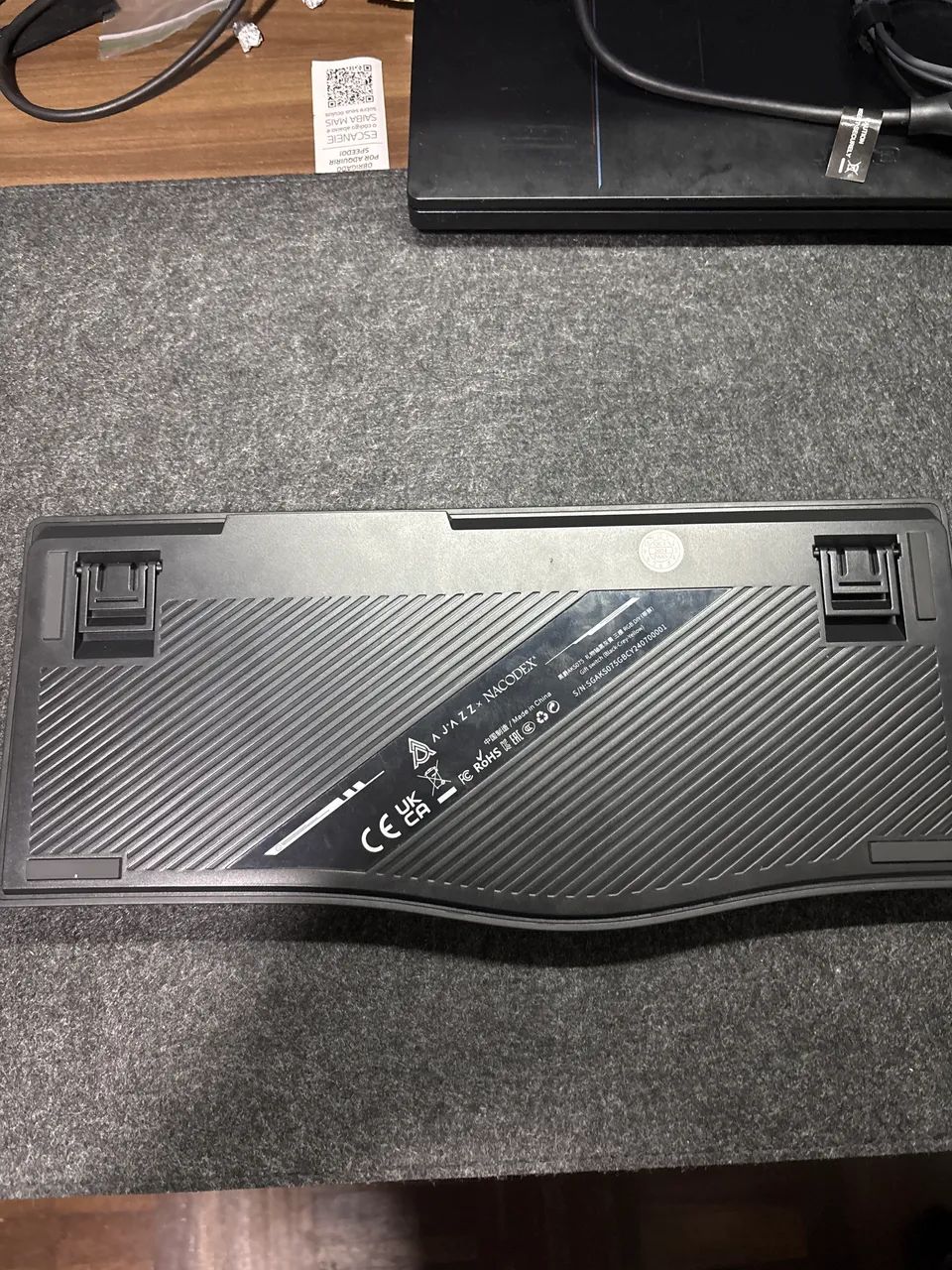 Teclado ajazz AKS075 - Foto 2