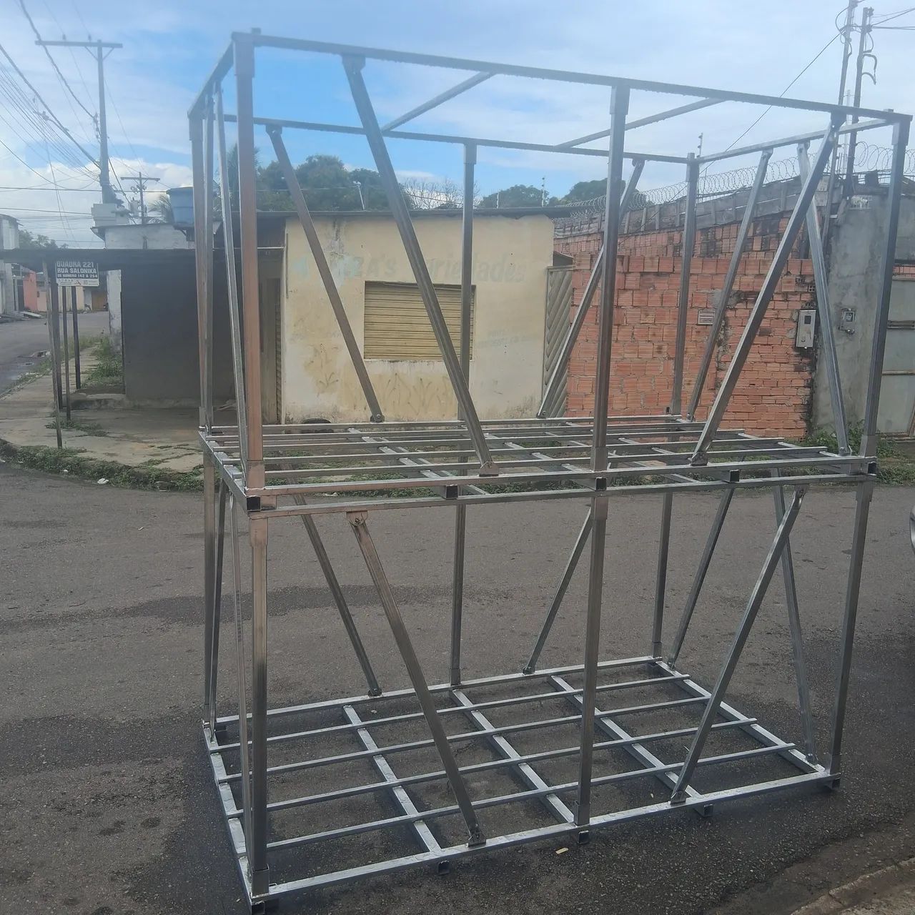 prateleiras,  gaiola de pallet.