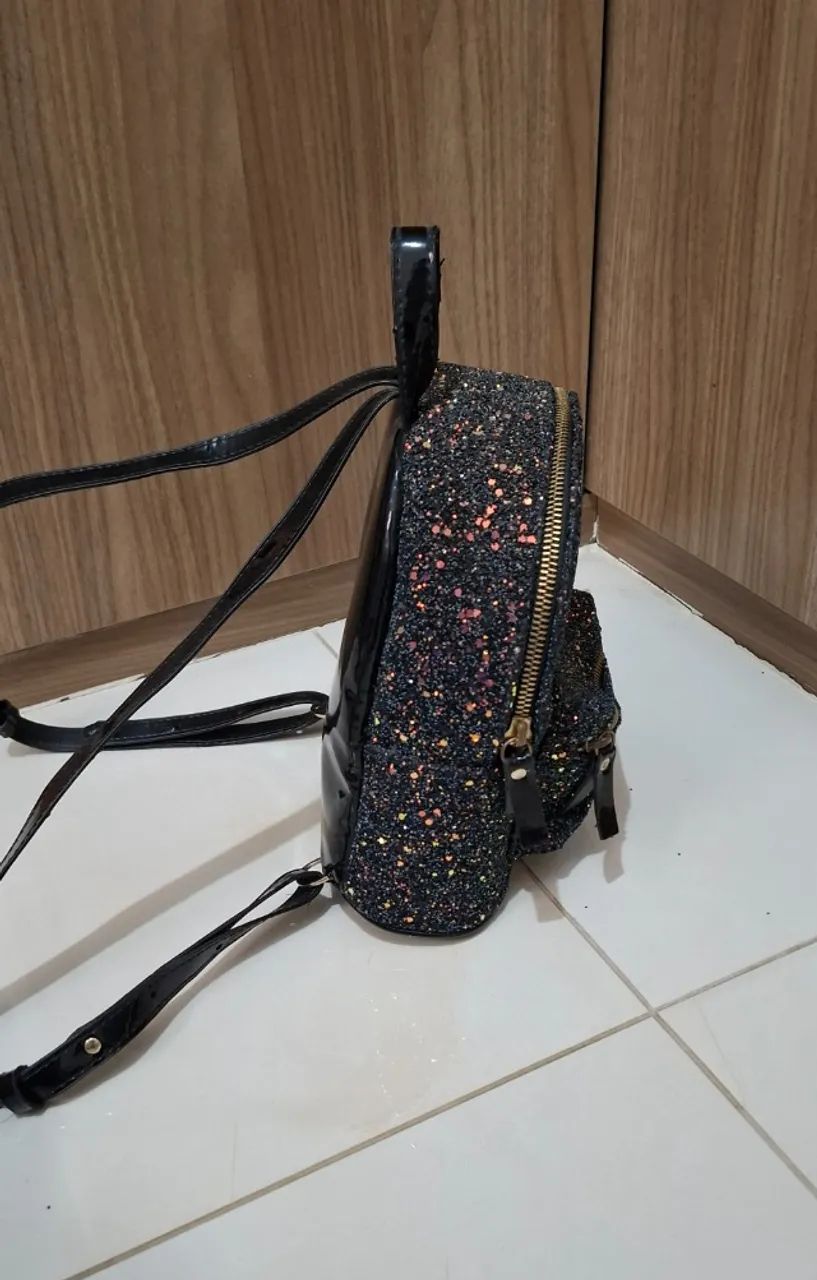Mochila infantil Bibi preta de glitter  - Foto 2