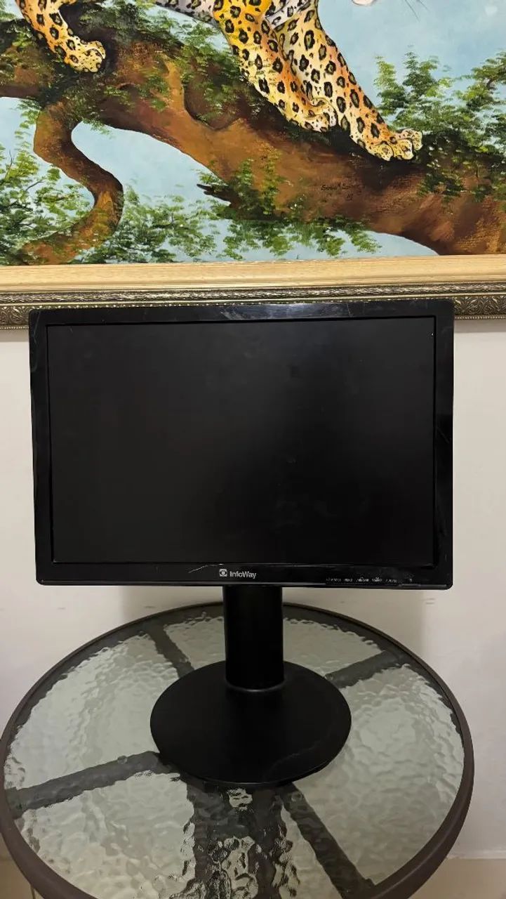 Monitor Itautec InfoWay 19? LCD W1942PT - VGA/DVI