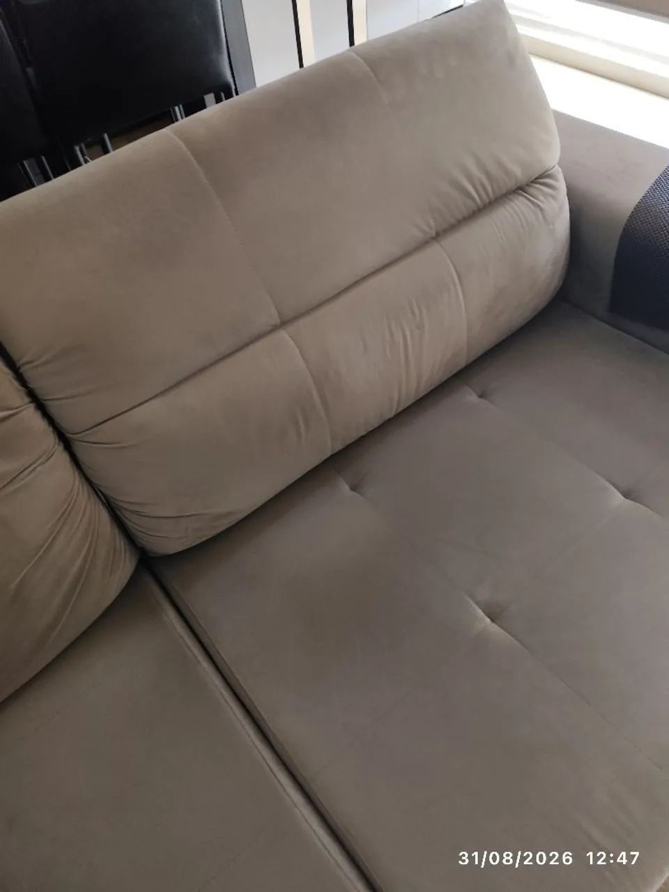 Sofa suede 3 lugares - Foto 3