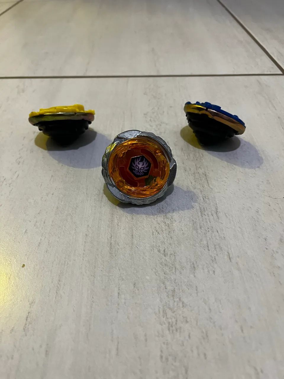 PROMOÇÃO Vendo 3 Beyblades  - Foto 2