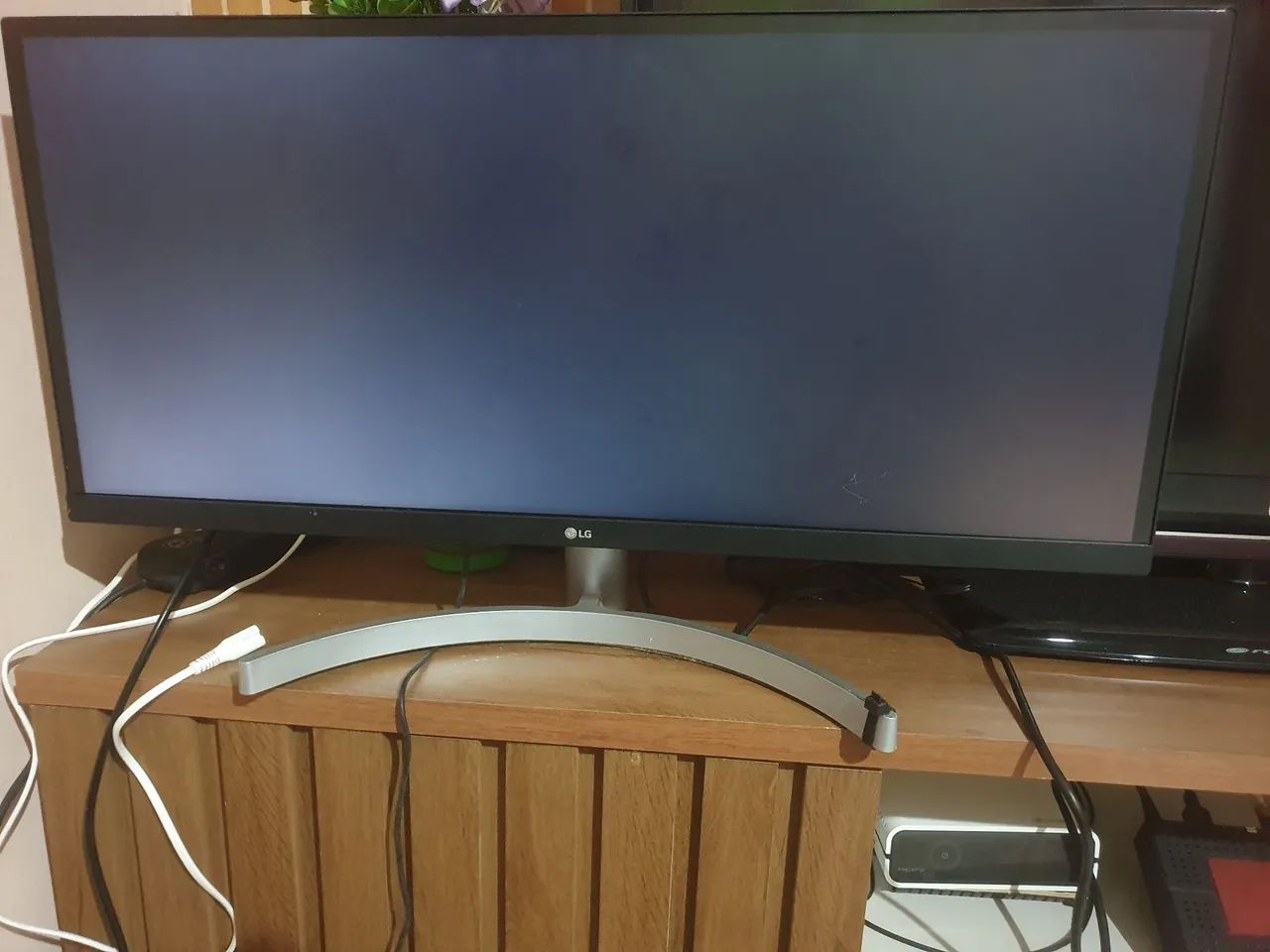 Monitor Game LG 29WK600-W com Defeito  - Foto 3