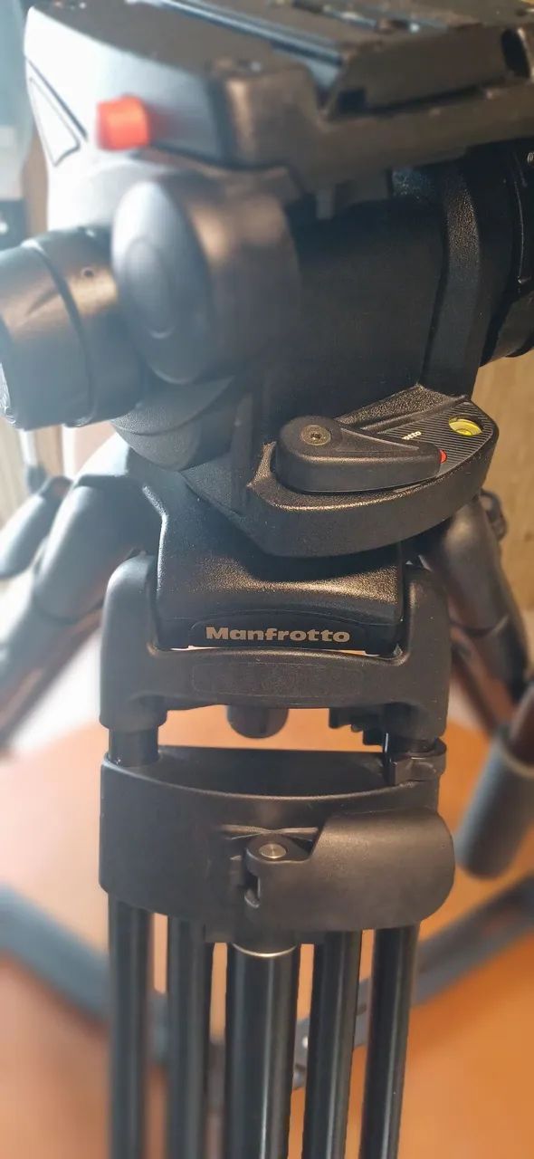 Tripé Manfrotto  - Foto 4