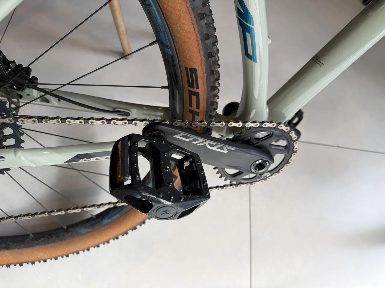 Vendo BICICLETA EM ESTADO DE NOVA!