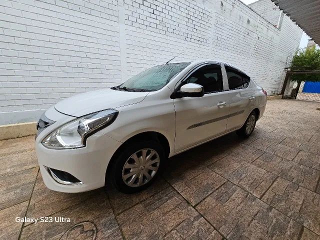 Nissan Versa VERSA S 1.6 16V FlexStart 4p Mec. 2017