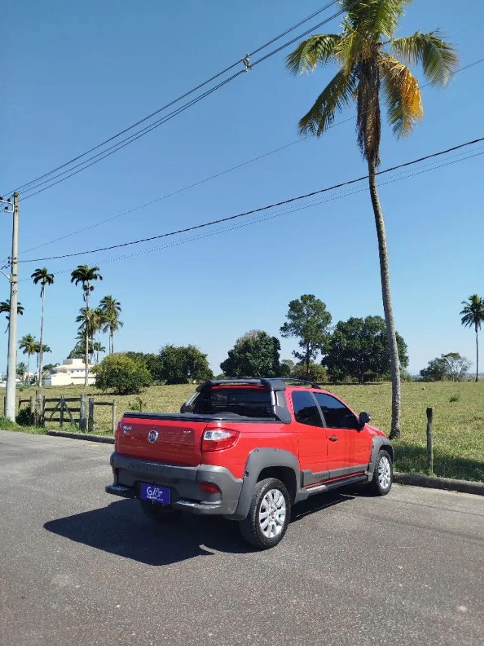 Fiat Strada Adventure1.8/ 1.8 Locker Flex CD 2015 - Foto 4