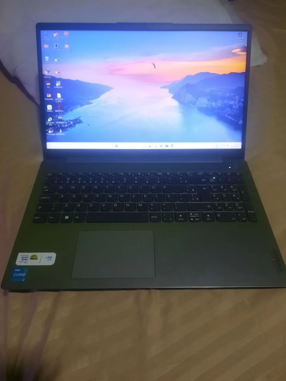 Lenovo ideapad 3i core i3 11 geração 