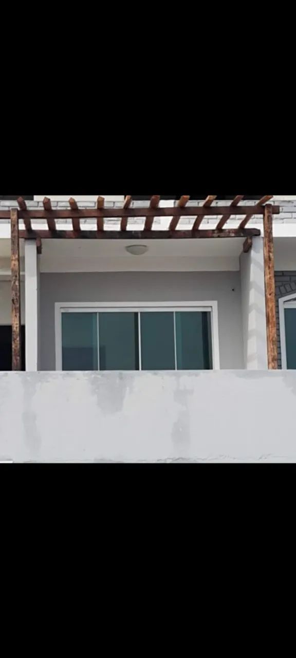 Aluga-se apartamento.