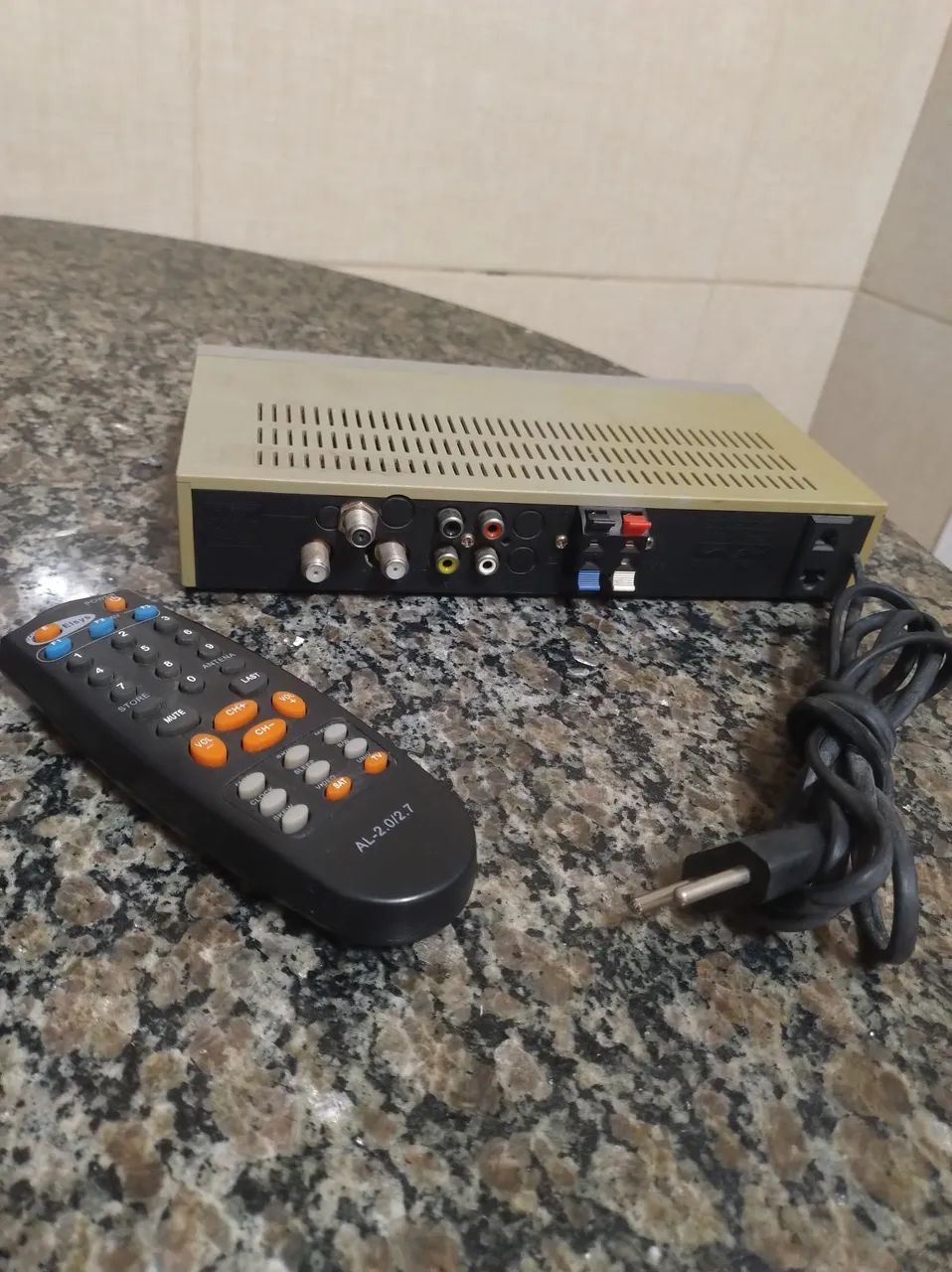 Receptor de Satélite ELSYS 2.0 prata - Foto 3