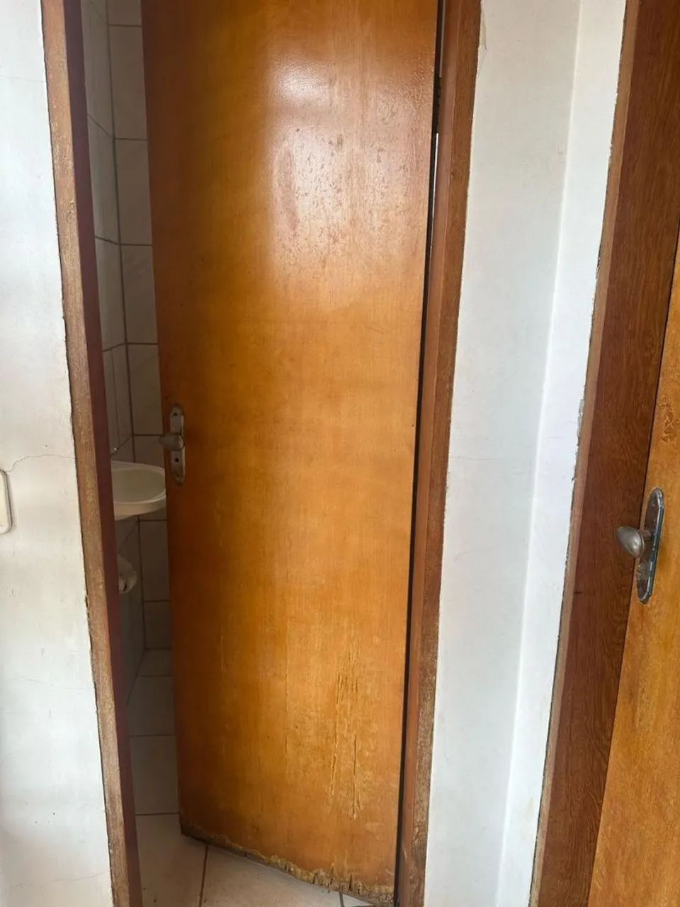 Casa com sobrado - próx ao shopping cerrado - Foto 5