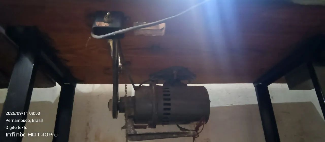 Máquina de costura industrial  - Foto 5
